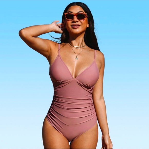 Cupshe Other - ☀️SUPER SALE SHIRRED TUMMY CONTROL SWIMSUIT